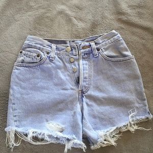 LEVIS High waisted shorts
